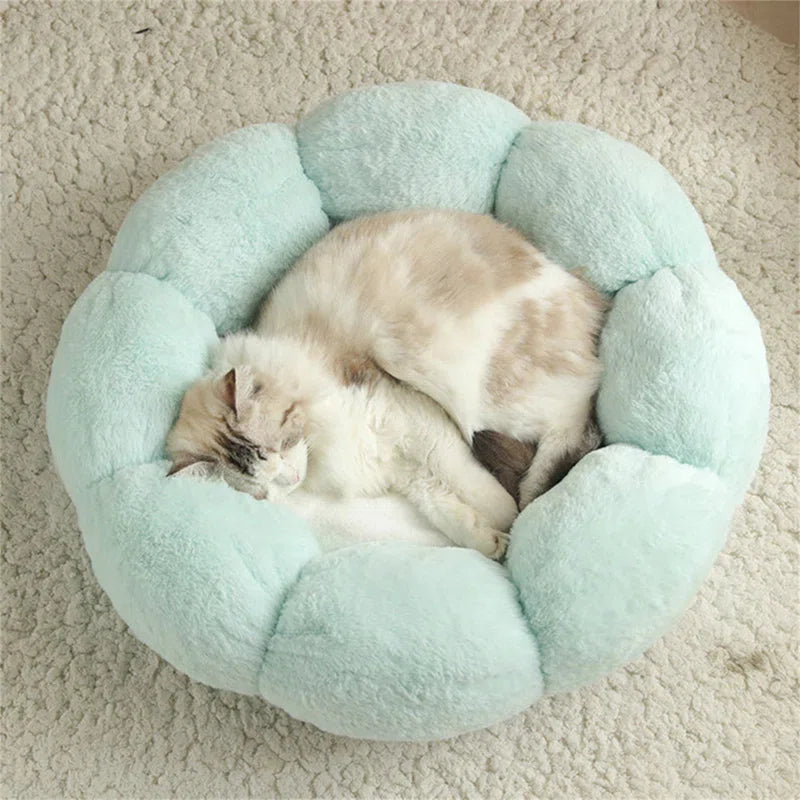 Elyzabeth Flower Shaped Pet Bed with Non-Slip Bottom, Soft Plush, Cute Cozy Cat Bed for Indoor Cats